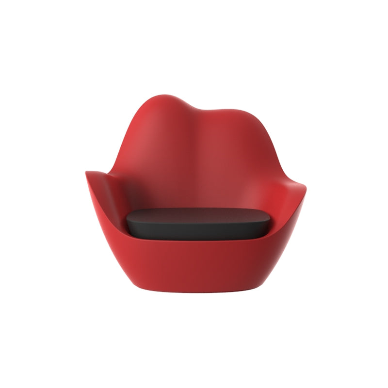 SABINAS Sillon - Butaca para exterior | VONDOM. Sillon - Butaca de diseño moderno para jardín o terraza. Dimensiones: 118x86x99 Diseñado por Javier Mariscal. Fabricado en rotomoldeo de resina de polietileno de alta resistencia reforzada con fibra de vidrio y tratamiento UV.