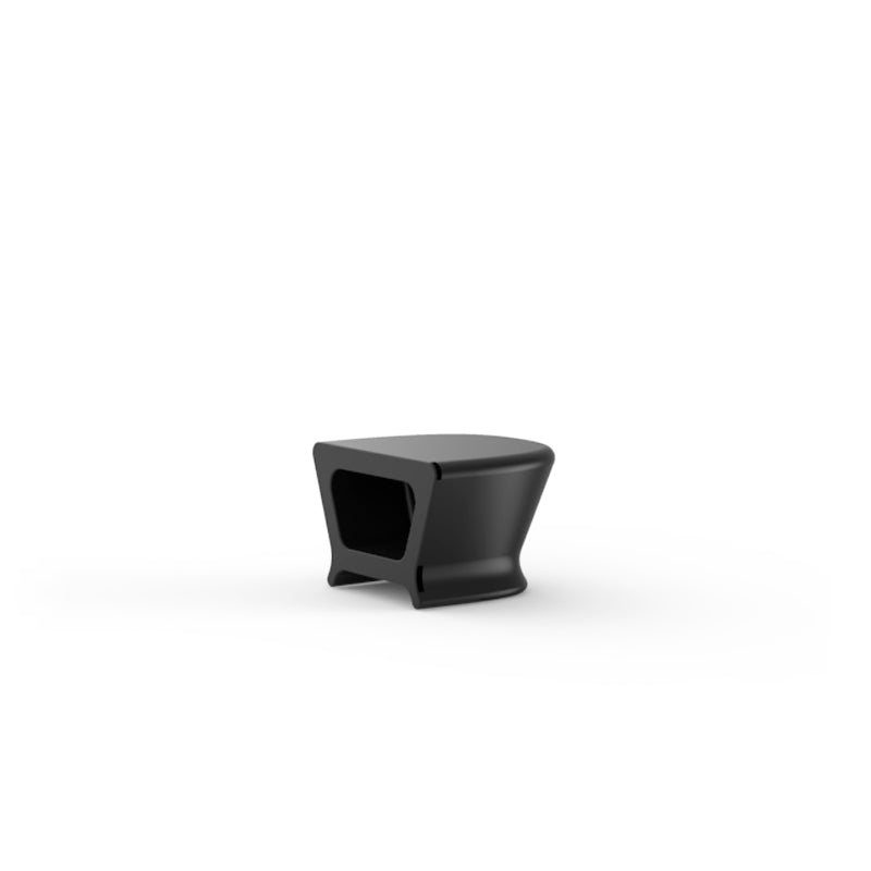 PAL Mesa 60x53x40cm para exterior | VONDOM. Mesa Baja de diseño moderno para jardín o terraza. Dimensiones: 60x53x40 Diseñado por Karim Rashid. Fabricado en rotomoldeo de resina de polietileno de alta resistencia reforzada con fibra de vidrio y tratamiento UV.