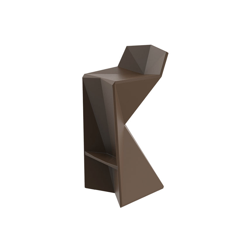 VERTEX Taburete para exterior | VONDOM. Taburete de diseño moderno para jardín o terraza. Dimensiones: 40x41x88 Diseñado por Karim Rashid. Fabricado en rotomoldeo de resina de polietileno de alta resistencia reforzada con fibra de vidrio y tratamiento UV.