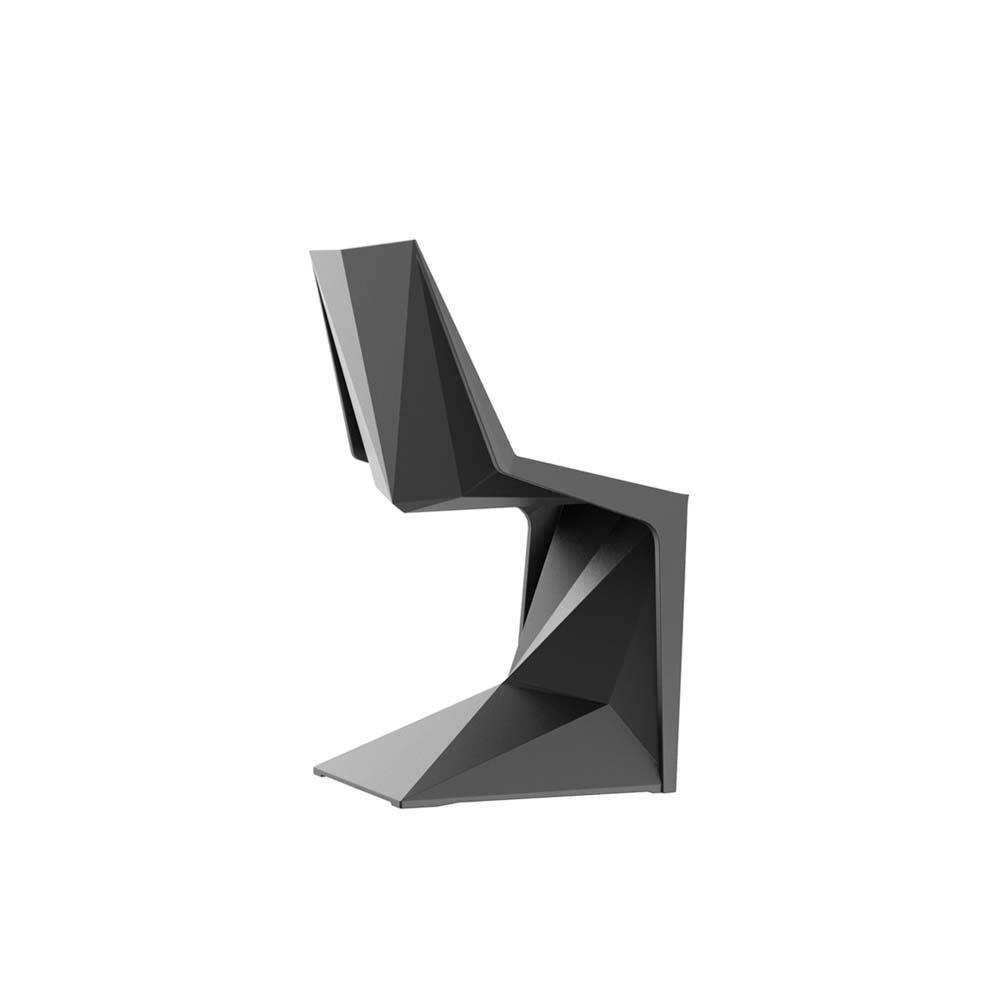 VOXEL Silla (4 Pack) Sin Brazos Apilable para exterior | VONDOM. Silla de diseño moderno para jardín o terraza. Dimensiones: 54x54x85 Diseñado por Karim Rashid . Fabricado por inyección de resina de alta resistencia reforzada con fibra de vidrio y tratamiento UV.
