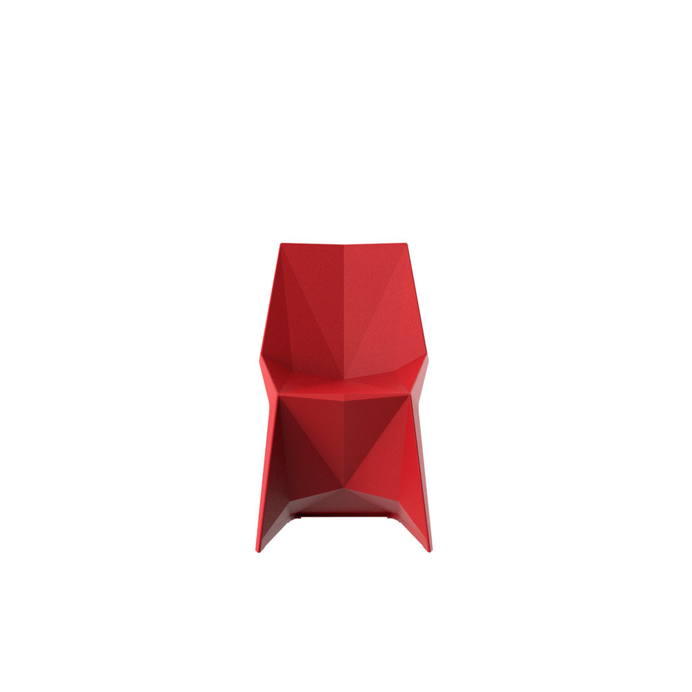 VOXEL Silla MINI (4 Pack) Sin Brazos Apilable para exterior | VONDOM. Silla de diseño moderno para jardín o terraza. Dimensiones: 42x44x70 Diseñado por Karim Rashid. Fabricado por inyección de resina de alta resistencia reforzada con fibra de vidrio y tratamiento UV.