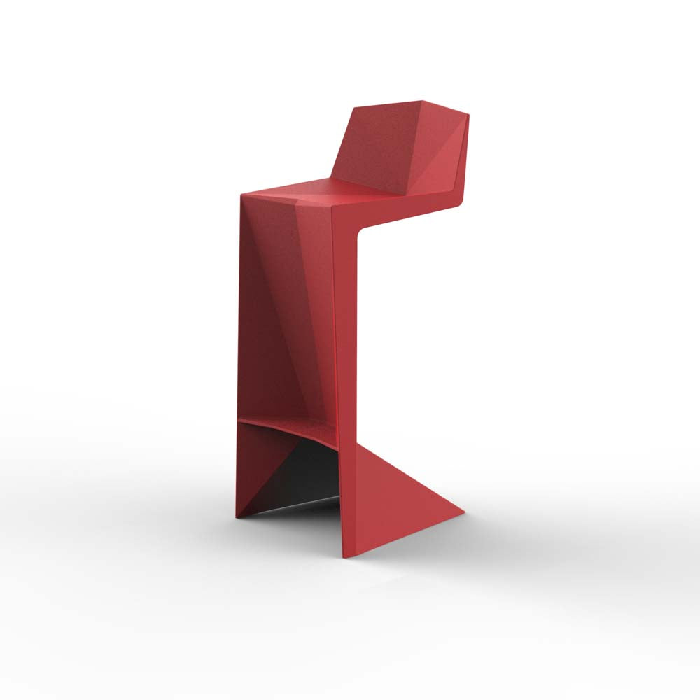 VOXEL Taburete (4 Pack) Apilable para exterior | VONDOM. Taburete de diseño moderno para jardín o terraza. Dimensiones: 40x41x90 Diseñado por Karim Rashid. Fabricado por inyección de resina de alta resistencia reforzada con fibra de vidrio y tratamiento UV.