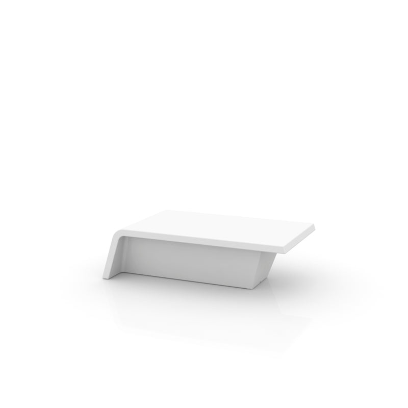REST Mesa 106x56x30 para exterior | VONDOM. Mesa Baja de diseño moderno para jardín o terraza. Dimensiones: 106x56x30 Diseñado por ACero. Fabricado en rotomoldeo de resina de polietileno de alta resistencia reforzada con fibra de vidrio y tratamiento UV.