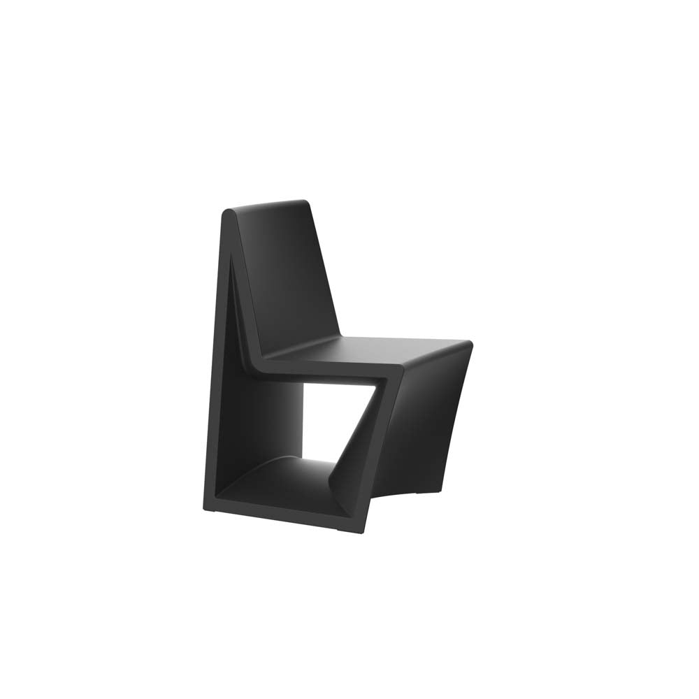 REST Silla 47x61x80 Sin Brazos para exterior | VONDOM. Silla de diseño moderno para jardín o terraza. Dimensiones: 47x61x80 Diseñado por ACero. Fabricado en rotomoldeo de resina de polietileno de alta resistencia reforzada con fibra de vidrio y tratamiento UV.