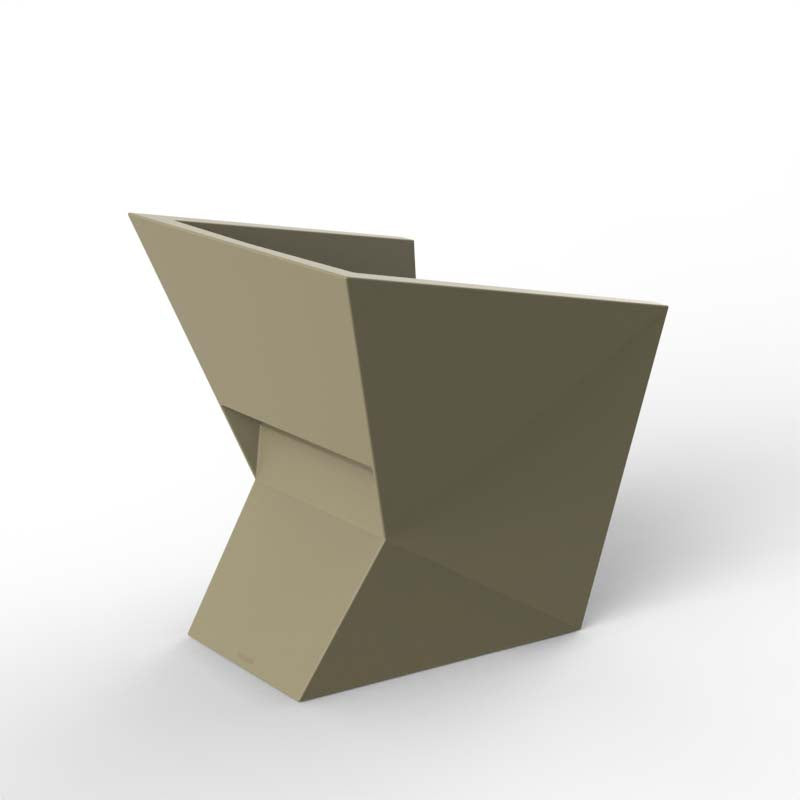 FAZ Chair with Arms