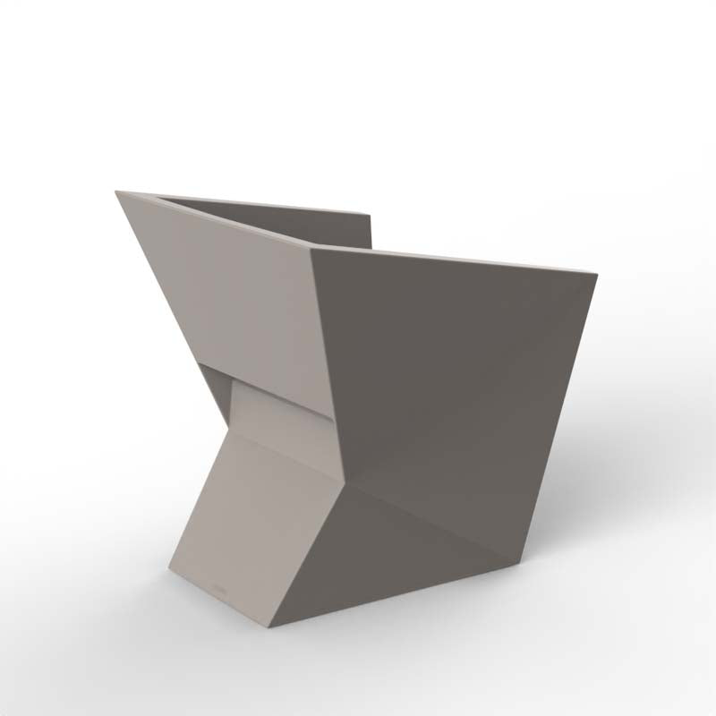 FAZ Chair with Arms