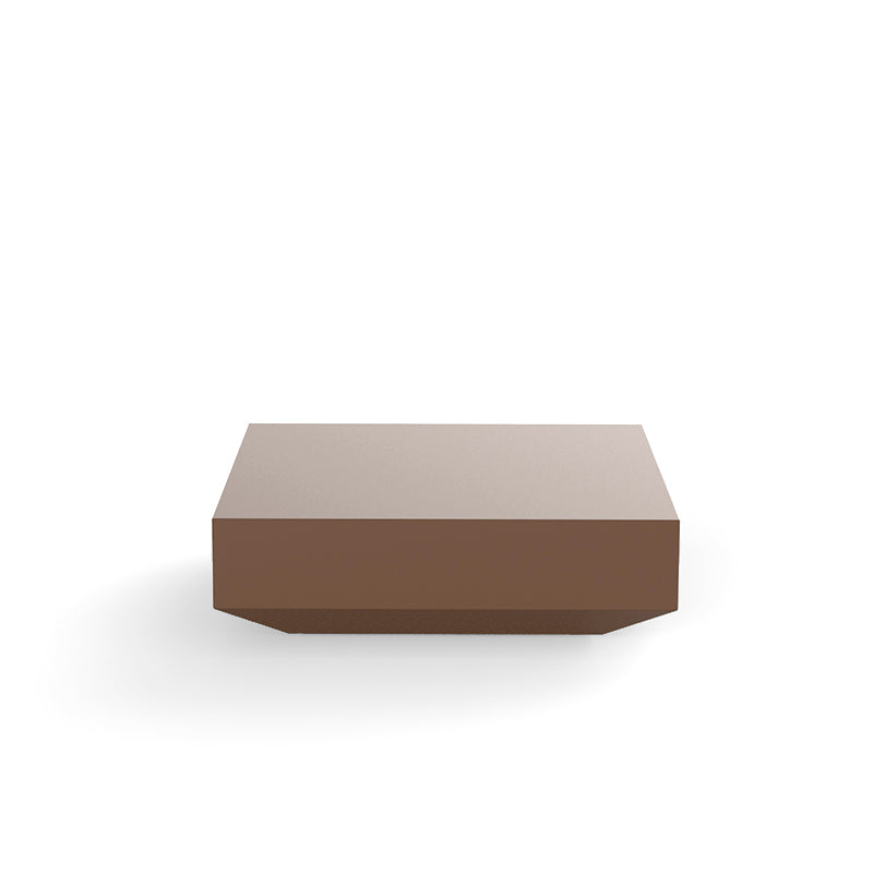 VELA Mesa Sofa 100x100x30 para exterior | VONDOM. Mesa Baja de diseño moderno para jardín o terraza. Dimensiones: 100x100x30 Diseñado por Ramón Esteve. Fabricado en rotomoldeo de resina de polietileno de alta resistencia reforzada con fibra de vidrio y tratamiento UV.