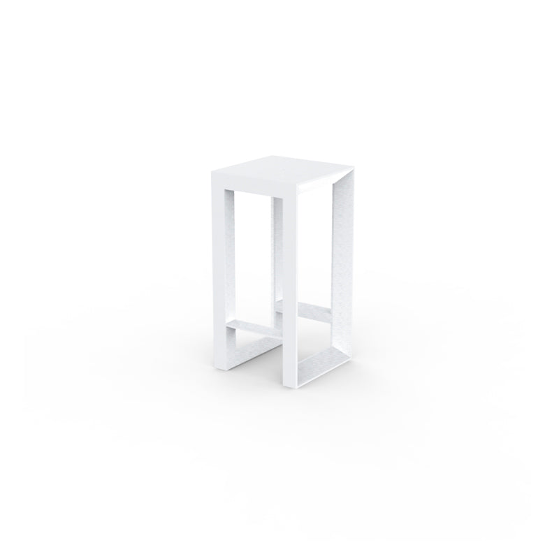 FRAME Mesa Alta 50x50x100 para exterior | VONDOM. Mesa Alta de diseño moderno para jardín o terraza. Dimensiones: 50x50x100 Diseñado por Ramón Esteve. Fabricado en rotomoldeo de resina de polietileno de alta resistencia reforzada con fibra de vidrio y tratamiento UV.