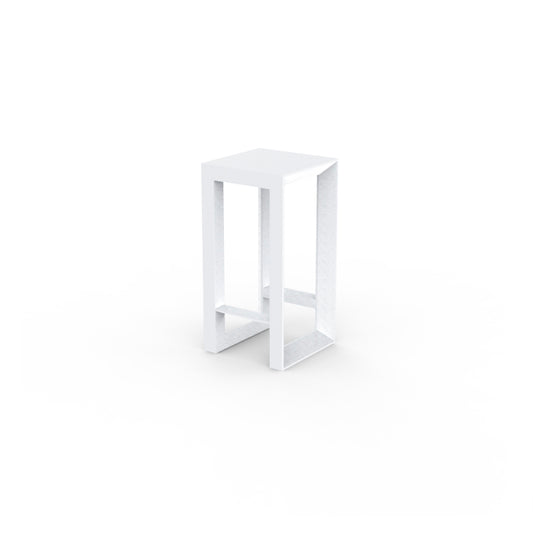 FRAME Mesa Alta 50x50x100 para exterior | VONDOM. Mesa Alta de diseño moderno para jardín o terraza. Dimensiones: 50x50x100 Diseñado por Ramón Esteve. Fabricado en rotomoldeo de resina de polietileno de alta resistencia reforzada con fibra de vidrio y tratamiento UV.