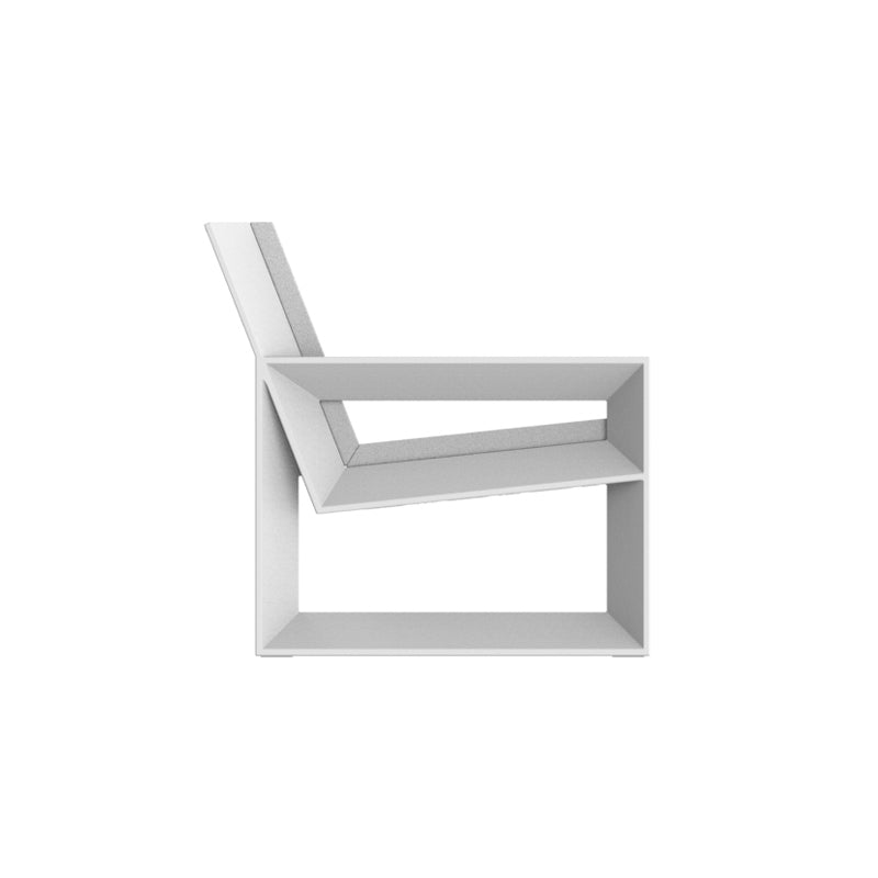 Sofa FRAME 82x180x80 para exterior | VONDOM. Sofa de diseño moderno para jardín o terraza. Dimensiones: 82x180x80 Diseñado por Ramón Esteve. Fabricado en rotomoldeo de resina de polietileno de alta resistencia reforzada con fibra de vidrio y tratamiento UV.