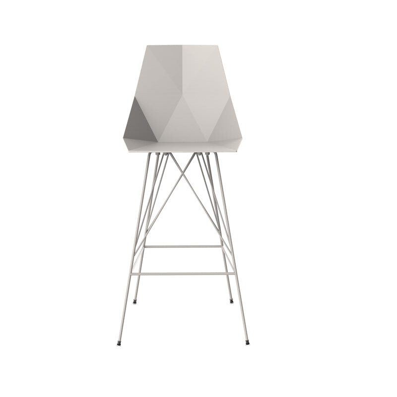 FAZ Taburete 76cm Alto para exterior | VONDOM. Taburete de diseño moderno para jardín o terraza. Dimensiones: 51x52x111 Diseñado por Ramón Esteve. Fabricado por inyección de resina de alta resistencia reforzada con fibra de vidrio y tratamiento UV.