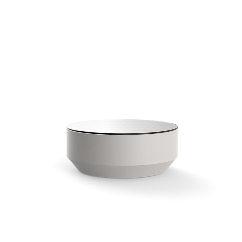 VELA Mesa Ø80cm para exterior | VONDOM. Mesa Baja de diseño moderno para jardín o terraza. Dimensiones: Ø80x30 Diseñado por Ramón Esteve. Fabricado en rotomoldeo de resina de polietileno de alta resistencia reforzada con fibra de vidrio y tratamiento UV.