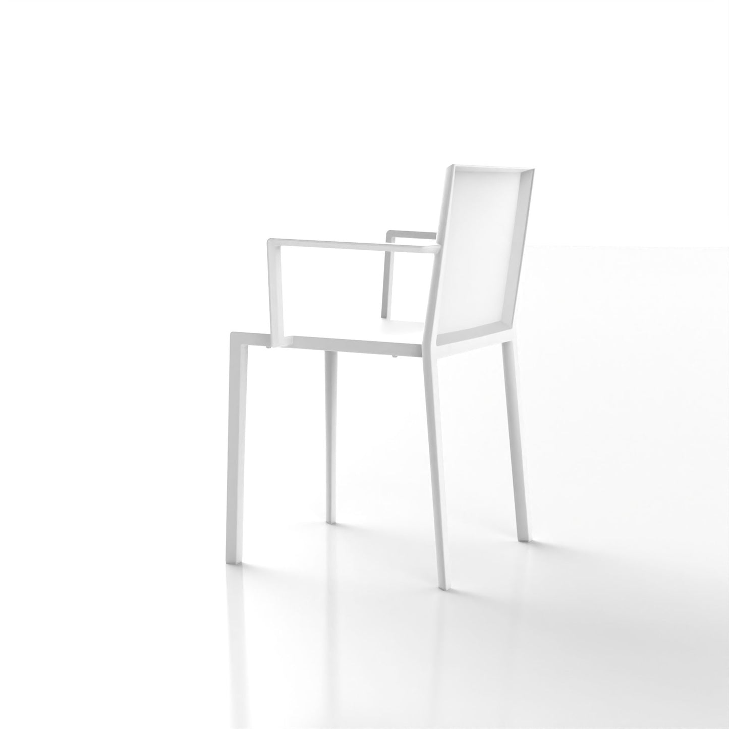 QUARTZ Chair with Arms