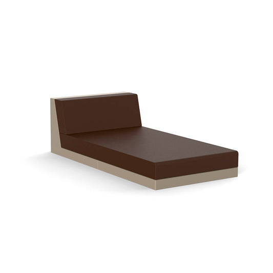 PIXEL Módulo DIVAN para exterior | VONDOM. Sofa Modular de diseño moderno para jardín o terraza. Dimensiones: 100x203x63 Diseñado por Ramón Esteve. Fabricado en rotomoldeo de resina de polietileno de alta resistencia reforzada con fibra de vidrio y tratamiento UV.