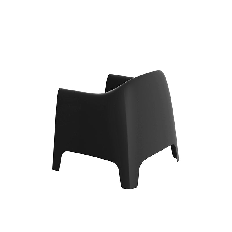 SOLID Sillon - Butaca 84x80x81 (4 Pack) Apilable para exterior | VONDOM. Sillon - Butaca de diseño moderno para jardín o terraza. Dimensiones: 84x80x81 Diseñado por Stefano Giovannoni. Fabricado por inyección de resina de alta resistencia reforzada con fibra de vidrio y tratamiento UV.
