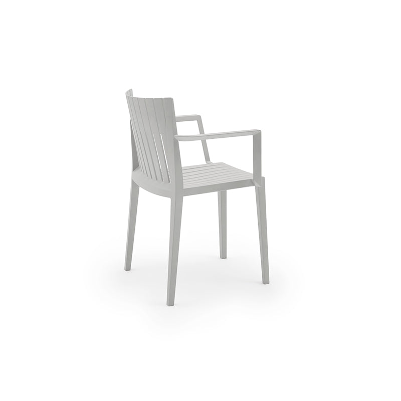 SPRITZ Silla Brazos 59x53x81 (4 Pack) Apilable para exterior | VONDOM. Silla de diseño moderno para jardín o terraza. Dimensiones: 59x53x81 Diseñado por Archirivolto Design. Fabricado por inyección de resina de alta resistencia reforzada con fibra de vidrio y tratamiento UV.