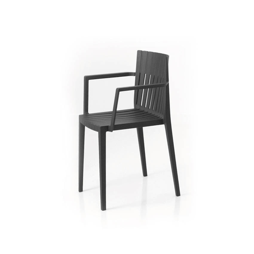 SPRITZ Silla Brazos 59x53x81 (4 Pack) Apilable para exterior | VONDOM. Silla de diseño moderno para jardín o terraza. Dimensiones: 59x53x81 Diseñado por Archirivolto Design. Fabricado por inyección de resina de alta resistencia reforzada con fibra de vidrio y tratamiento UV.