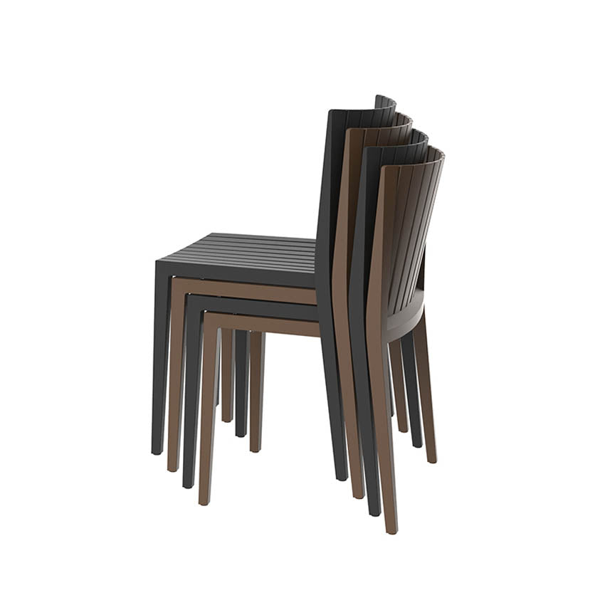 SPRITZ Silla 51x53x81 (4 Pack) Sin Brazos Apilable para exterior | VONDOM. Silla de diseño moderno para jardín o terraza. Dimensiones: 51x53x81 Diseñado por Archirivolto Design. Fabricado por inyección de resina de alta resistencia reforzada con fibra de vidrio y tratamiento UV.
