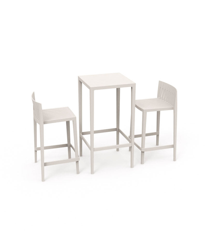 SET Tisch + 2 Hockers Niedrigers