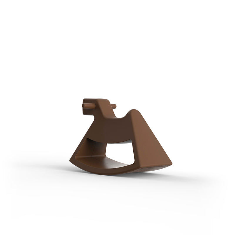 Silla de Exterior para decorar el jardín o la terraza. Diseñado por Eero Aarnio. Silla de diseño moderno fabricado en España. Resina de Polietileno de alta resistencia al exterior y al sol.