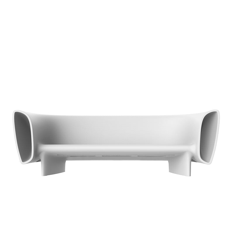 BUM-BUM Sofa para exterior | VONDOM. Sofa de diseño moderno para jardín o terraza. Dimensiones: 244x100x79 Diseñado por Eugeni Quitllet. Fabricado en rotomoldeo de resina de polietileno de alta resistencia reforzada con fibra de vidrio y tratamiento UV.