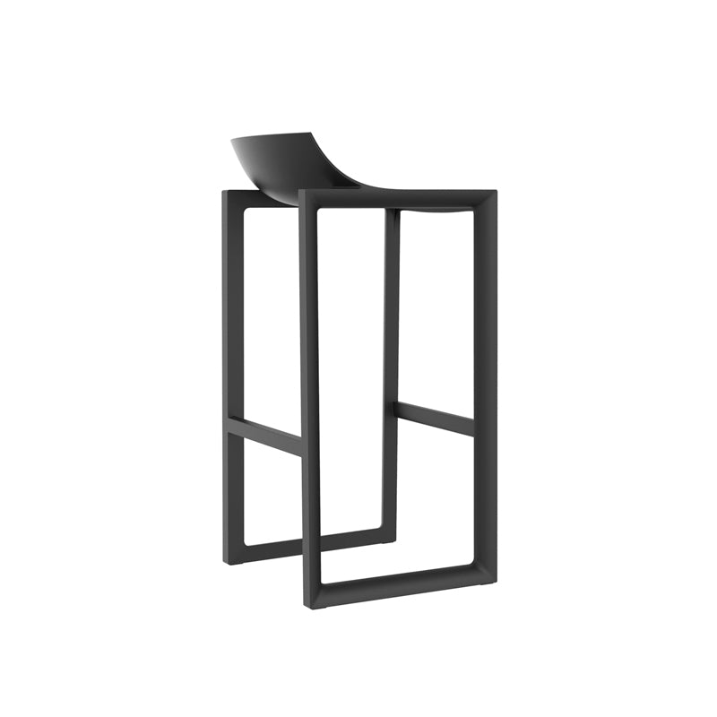 WALL STREET Taburete (2-Pack) para exterior | VONDOM. Taburete de diseño moderno para jardín o terraza. Dimensiones: 42x42x86 Diseñado por Eugeni Quitllet. Fabricado por inyección de resina de alta resistencia reforzada con fibra de vidrio y tratamiento UV.