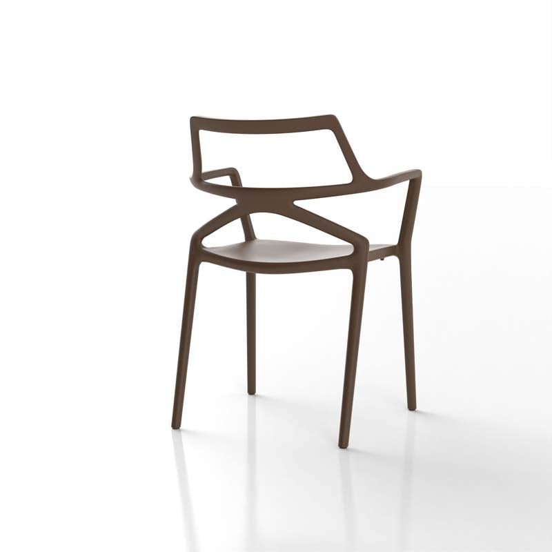 DELTA Chair with Arms