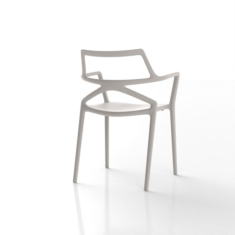 DELTA Chair with Arms