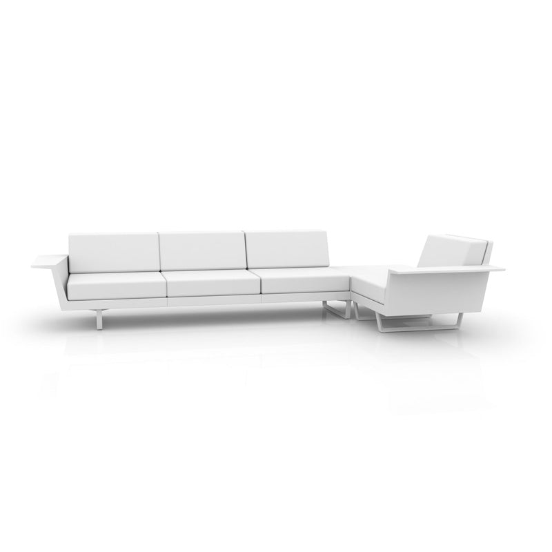 DELTA Sofa Izquierda 31Corner para exterior | VONDOM. Sofa Modular de diseño moderno para jardín o terraza. Dimensiones: 342x190x72 Diseñado por Jorge Pensi. Fabricado en rotomoldeo de resina de polietileno de alta resistencia reforzada con fibra de vidrio y tratamiento UV.