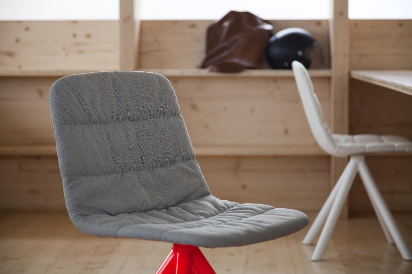 Chaise Maarten Tapizada