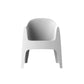 SOLID Silla con Brazos 65x60x80 (4 Pack) Apilable para exterior | VONDOM. Silla de diseño moderno para jardín o terraza. Dimensiones: 65x60x80 Diseñado por Stefano Giovannoni. Fabricado por inyección de resina de alta resistencia reforzada con fibra de vidrio y tratamiento UV.