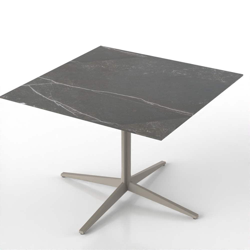 FAZ Tisch Quadrat 100x100cm